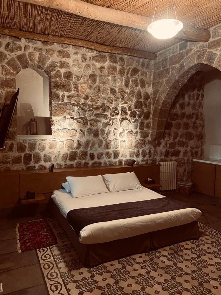 Domaine De Chouchene Hotel Sahrat al Qashsh Bagian luar foto