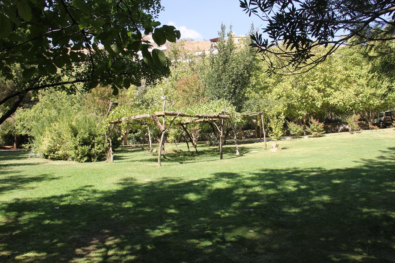 Domaine De Chouchene Hotel Sahrat al Qashsh Bagian luar foto